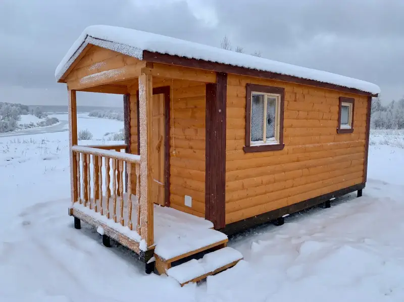 Баня 2,3×6 с крыльцом